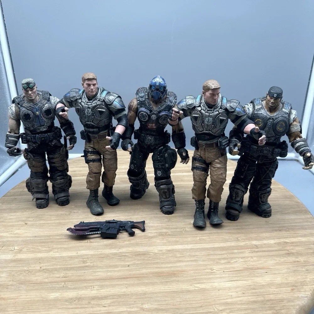 Lot Of 5 NECA Gears Of War 7